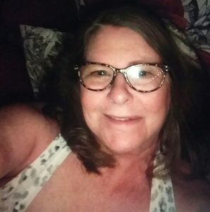 Meet your Posher, Suzy